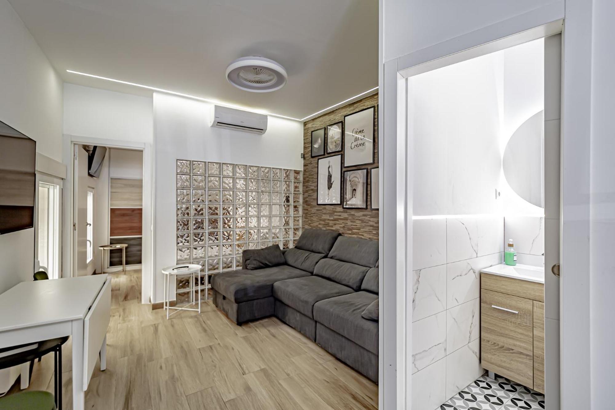 Apartamentos Franco Rodriguez Мадрид Стая снимка